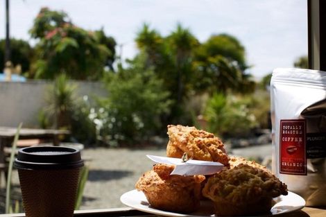 Photo of property in 734 Abel Tasman Drive, Pohara, Takaka, 7183