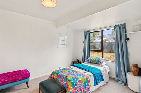 Photo of property in 9 Nuhaka Place, Paraparaumu Beach, Paraparaumu, 5032