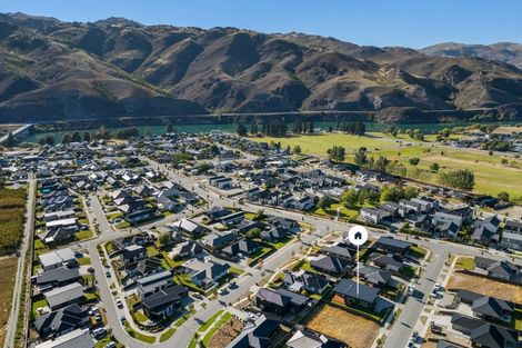 Photo of property in 7 Travertine Street, Cromwell, 9310