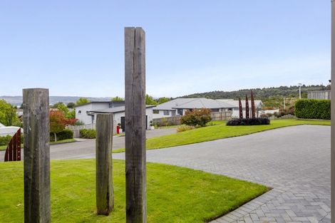 Photo of property in 15 Moa Lane, Richmond Heights, Taupo, 3330