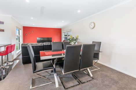 Photo of property in 27 Briannarose Drive, Fitzroy, Hamilton, 3206