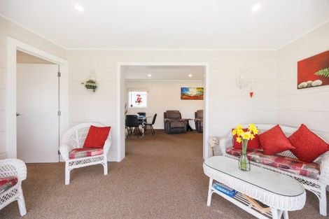 Photo of property in 55 Edinburgh Terrace, Foxton Beach, Foxton, 4815