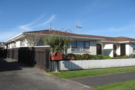 Photo of property in 34a Exeter Crescent, Springvale, Whanganui, 4501