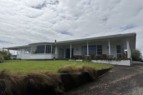 Photo of property in 55 Pohutukawa Place, Bell Block, New Plymouth, 4312