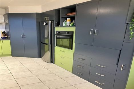 Photo of property in 14 Cross Street, Milton, 9220