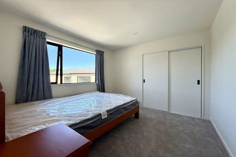 Photo of property in 28d Kereru Street, Henderson, Auckland, 0612