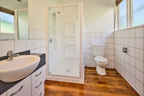 Photo of property in 8 Kiriwai Road, Paremata, Porirua, 5024
