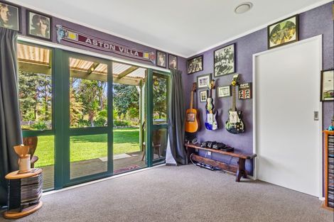 Photo of property in 9 Tui Glen Drive, Levin, 5571