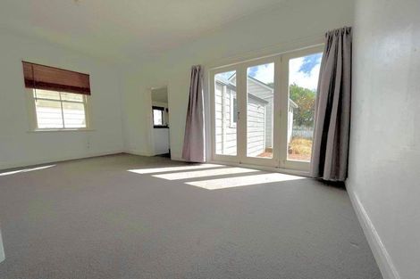 Photo of property in 120 Brougham Street, Mount Victoria, Wellington, 6011