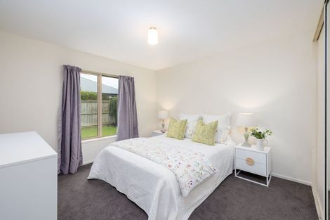 Photo of property in 6 Meeking Place, Aidanfield, Christchurch, 8025