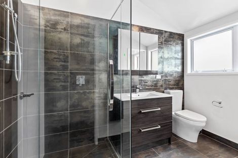 Photo of property in 1/168 Glamorgan Drive, Torbay, Auckland, 0630