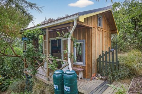 Photo of property in 35 Merlincote Crescent, Governors Bay, 8971