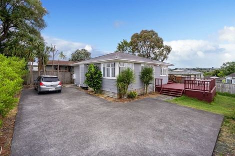 Photo of property in 121a Moire Road, West Harbour, Auckland, 0618