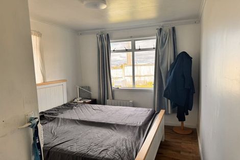 Photo of property in 903 East Coast Road, Northcross, Auckland, 0632