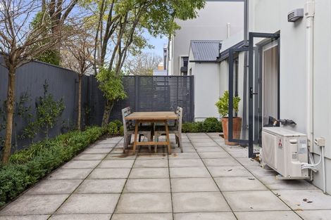 Photo of property in 2/388 Montreal Street, Christchurch Central, Christchurch, 8013