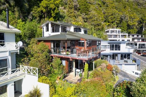 Photo of property in 4 Davis Crescent, Paihia, 0200