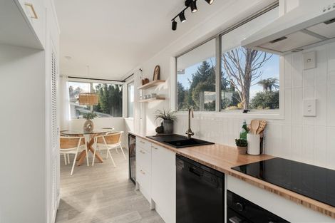 Photo of property in 117 Sutherland Road, Brookfield, Tauranga, 3110