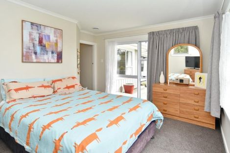 Photo of property in 187 Gayhurst Road, Dallington, Christchurch, 8061