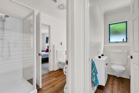 Photo of property in 15a Bulteel Street, New Plymouth, 4310