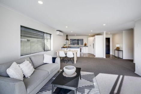 Photo of property in 16 Hikawera Drive, Frimley, Hastings, 4120