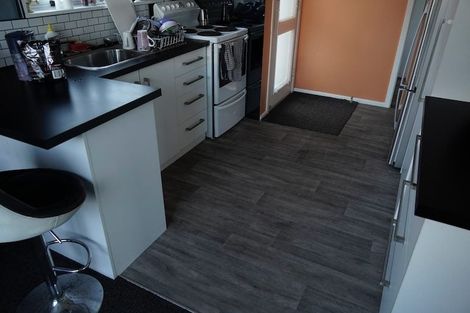 Photo of property in 92 Randolph Street, Woolston, Christchurch, 8062