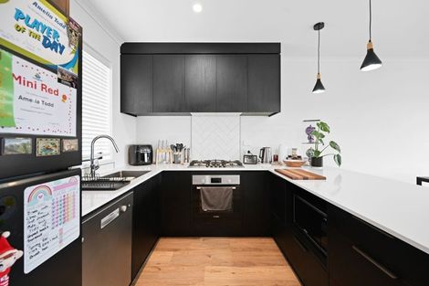 Photo of property in 2 Pedro Way, Flagstaff, Hamilton, 3210