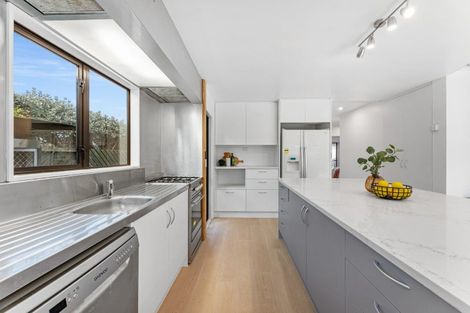 Photo of property in 14b Ngarimu Place, Mount Maunganui, 3116