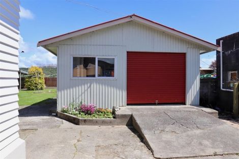 Photo of property in 126 Waverley Street, Karamea, 7893