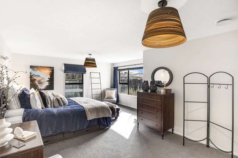 Photo of property in 8 Dulcie Place, Harewood, Christchurch, 8051