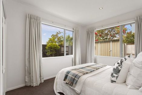 Photo of property in 70 Paparoa Street, Papanui, Christchurch, 8053