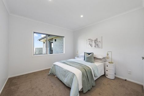 Photo of property in 11 Castleton Way, Flagstaff, Hamilton, 3210