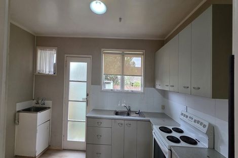 Photo of property in 2/86 Carruth Road, Papatoetoe, Auckland, 2025