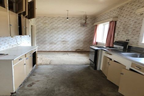 Photo of property in 82 Niblett Street, Whanganui, 4500