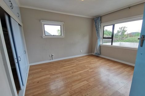 Photo of property in 67 Memorial Avenue, Ilam, Christchurch, 8053