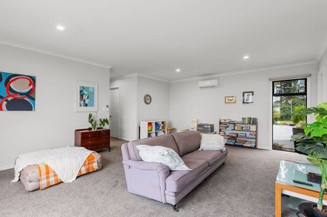 Photo of property in 15 Lake View Terrace, Huntingdon, Ashburton, 7774