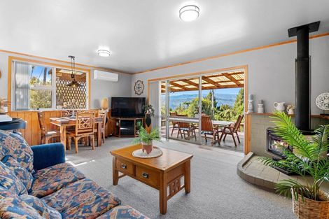 Photo of property in 228 Spencer Road, Lake Tarawera, Rotorua, 3076