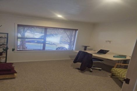 Photo of property in 102 Liardet Street, New Plymouth, 4310