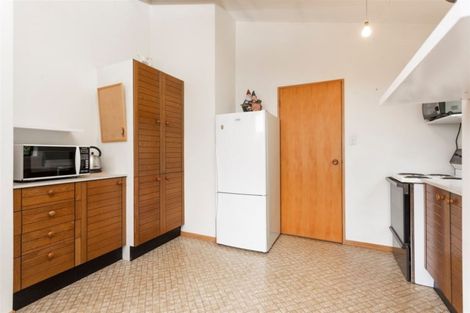 Photo of property in 92b Englefield Road, Northwood, Christchurch, 8051