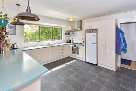 Photo of property in 15a Arthur Road, Hillpark, Auckland, 2102