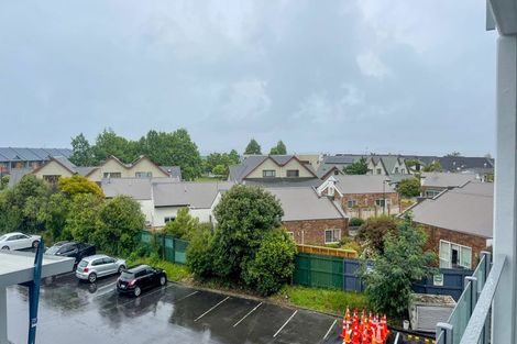 Photo of property in Bella Vista, 2f/84 Gunner Drive, Te Atatu Peninsula, Auckland, 0610