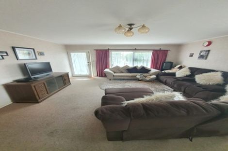 Photo of property in 1/58 East Street, Papakura, 2110