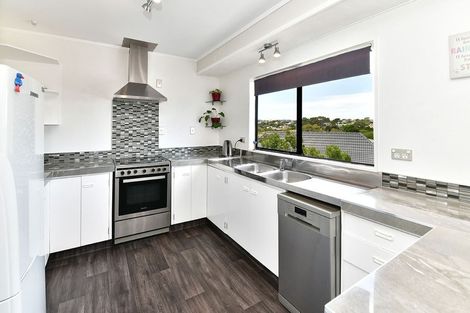 Photo of property in 37 Rawhiti Road, Manly, Whangaparaoa, 0930