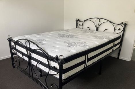 Photo of property in 47 Chartwell Drive, Crofton Downs, Wellington, 6035