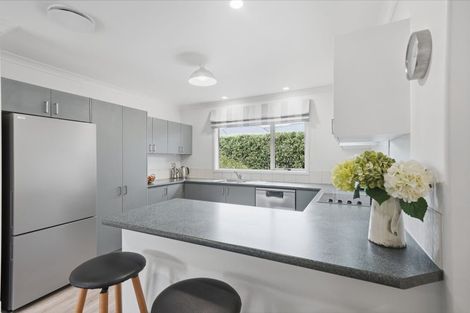 Photo of property in 50 Coolspring Way, Redwood, Christchurch, 8051