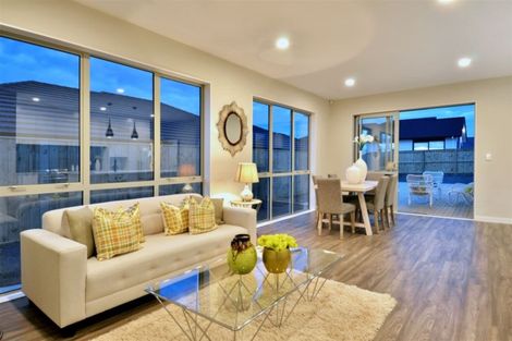 Photo of property in 5 Tilly Lane, Huapai, Kumeu, 0810