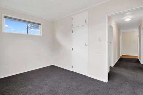 Photo of property in 5 Oturi Road, Waverley, 4510