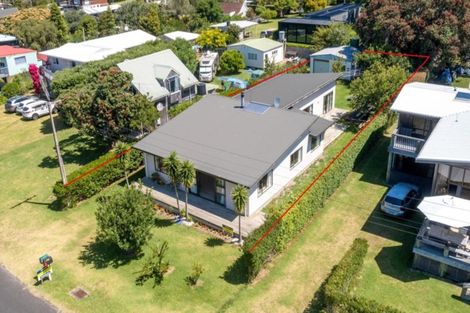 Photo of property in 16 Harsant Avenue, Hahei, Whitianga, 3591
