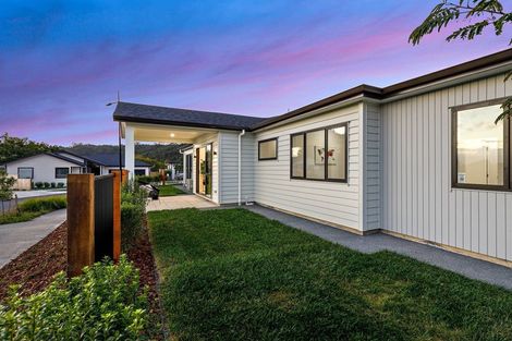 Photo of property in 39 Jeroboam Loop, Kumeu, 0810