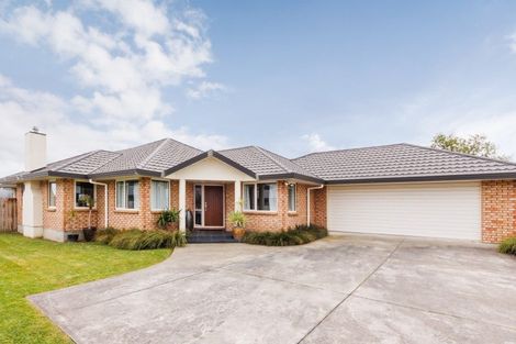 Photo of property in 163 Pacific Drive, Fitzherbert, Palmerston North, 4410