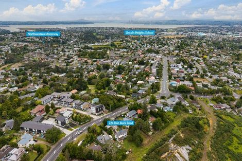 Photo of property in 224 Don Buck Road, Massey, Auckland, 0614